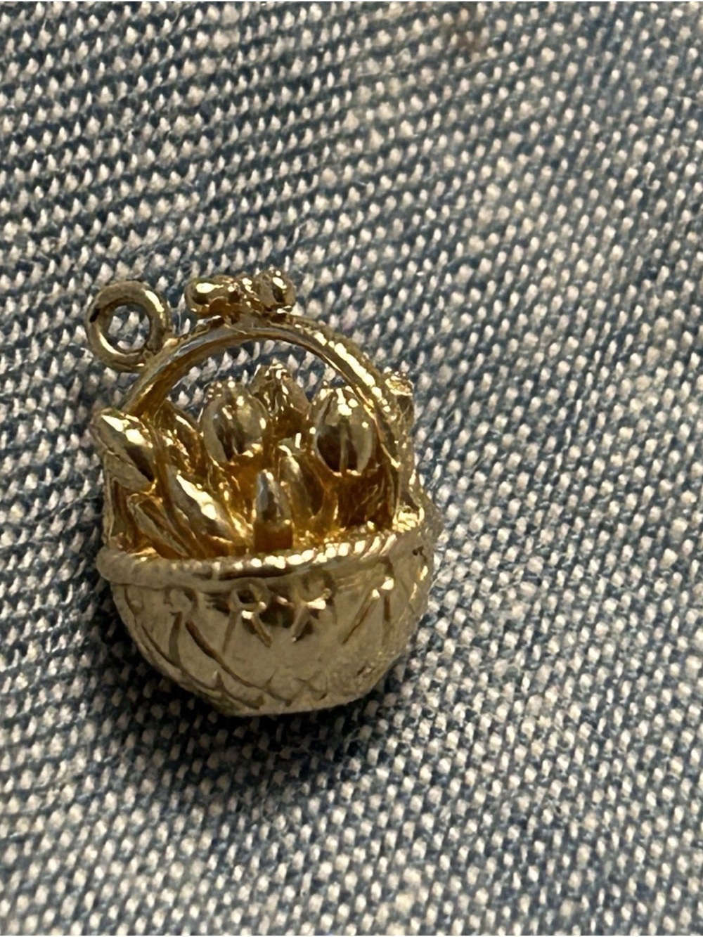 Vintage 14k Tulip Basket Charm